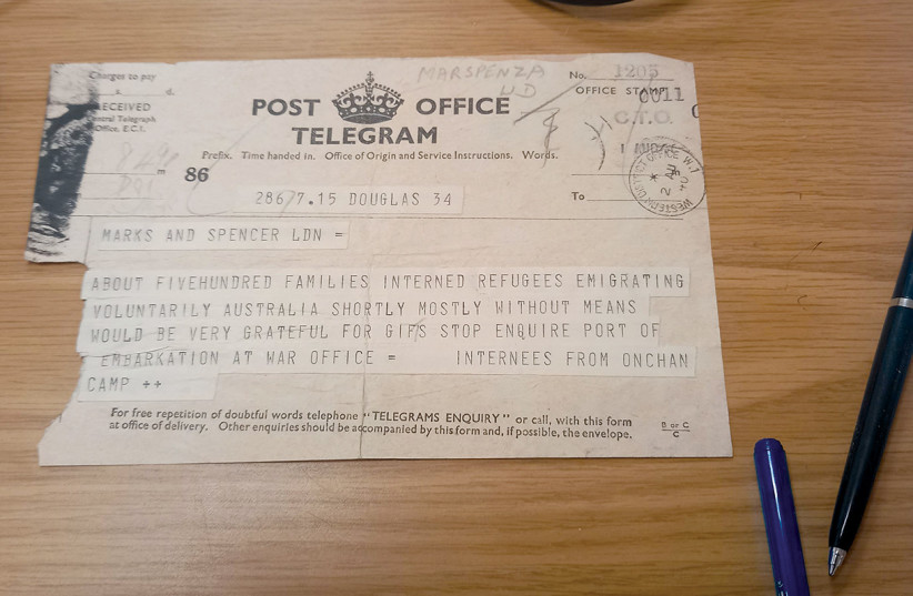 Un telegrama enviado a Marks & Spencer, reconociendo su papel en el rescate de judíos de Europa. (crédito: SHMUEL BECKER)