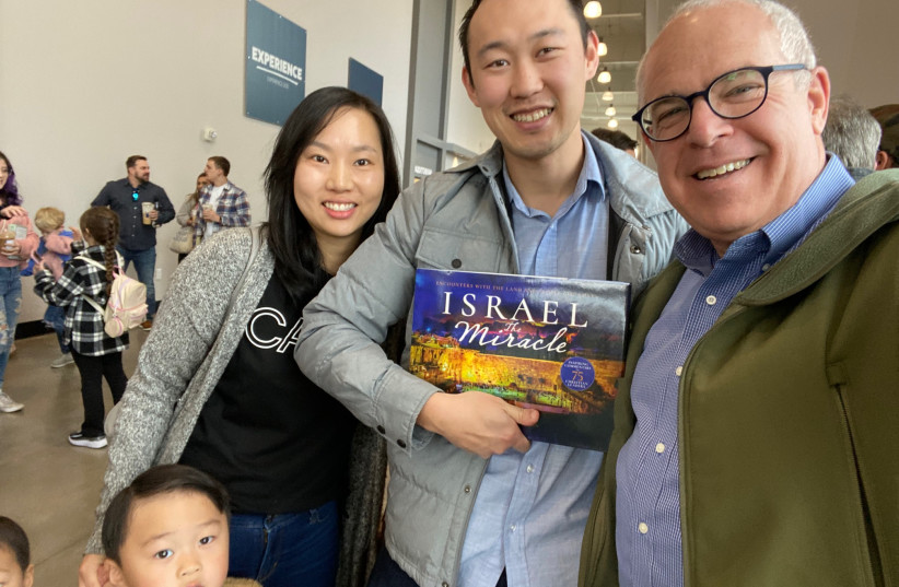 NEW FRIENDS at Mosaic Church, where supporting Israel is a family experience. (credit: Jonathan Feldstein)