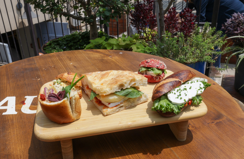  Sandwiches from Cafe Otef - Netiv Ha'asara in Serona, May 6, 2024.  (credit: RONEN TOPELBERG)