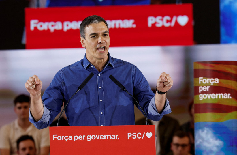  Spain's Prime Minister Pedro Sanchez speaks during an event in support of Socialist candidate (PSC) for Catalan elections Salvador Illa, in Sant Boi de Llobregat, near Barcelona, Spain, May 2, 2024. (credit: REUTERS)