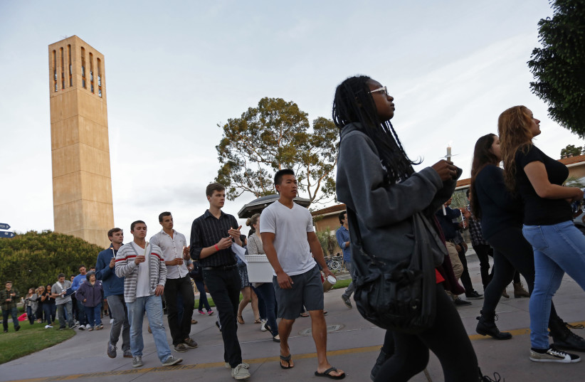  UC Santa Barbara students on campus, Santa Barbara May 24, 2014. (credit: REUTERS)