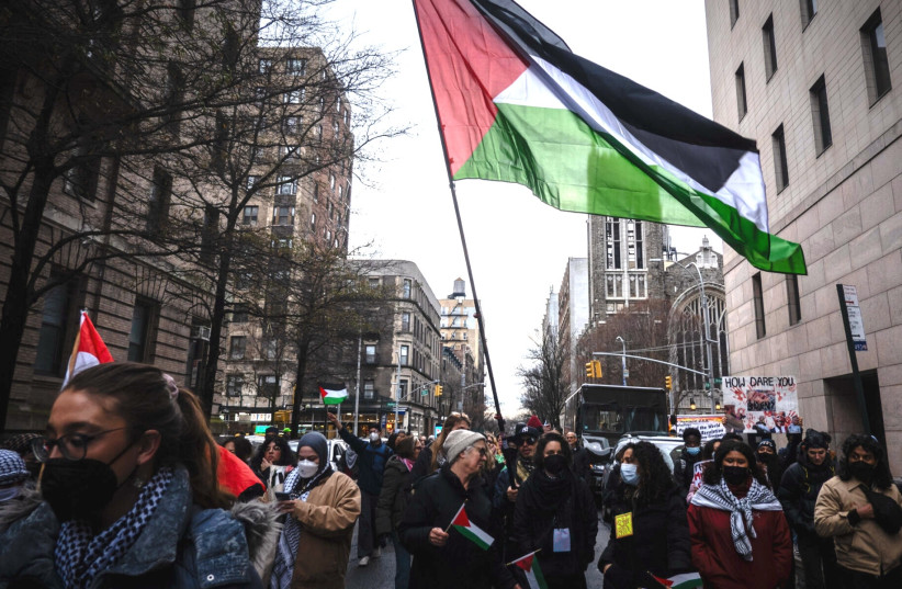  Pro-Palestinian demonstrators outside Columbia University, February 2, 2024. (credit: LUKE TRESS)