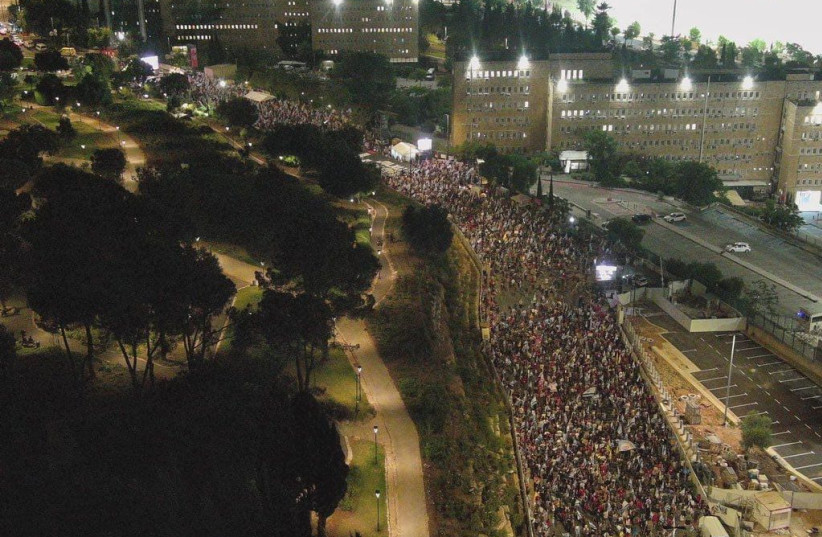  Thousands protest near Knesset in call for elections. June 17, 2024. (credit: YAIR PALTI)