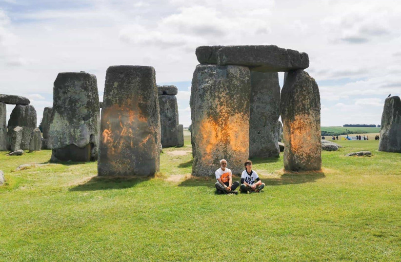 Just Stop Oil protesters endanger rare lichen during vandalism attack on Stonehenge (credit: Just Stop Oil)