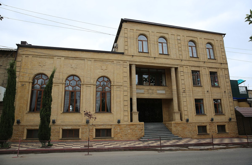 Kele-Numaz Synagogue in Derbent, Dagestan, Russia (credit: Wikimedia Commons)