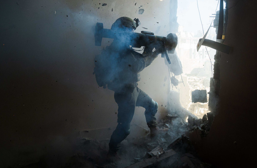 IDF troops operate in the Gaza Strip. July 9, 2024.