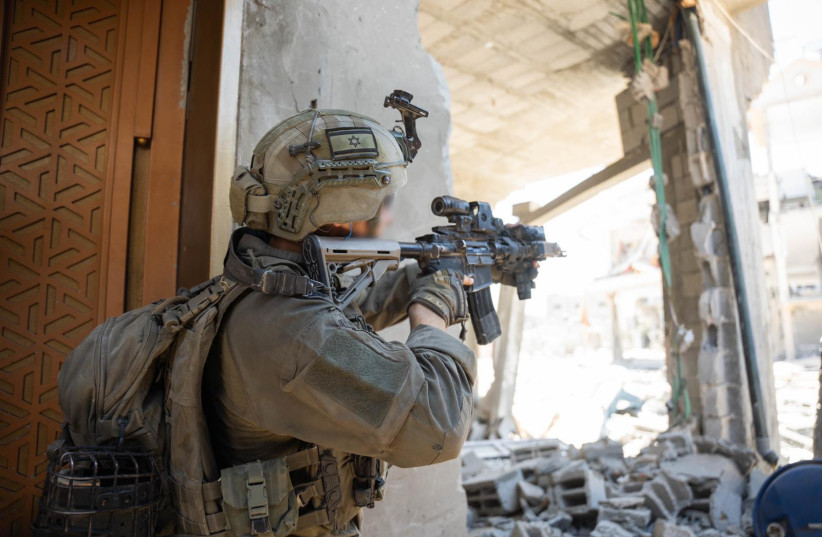 IDF troops operate in the Gaza Strip. July 21, 2024.
