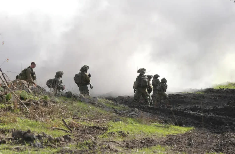 Reservistas en el norte durante la Operación Espadas de Hierro