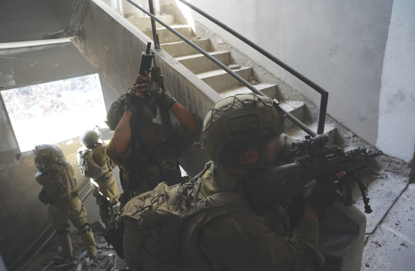 BOOTS & VEHICLES on the ground: The Alexandroni Brigade penetrates Hamas positions and tunnels in northern Gaza.