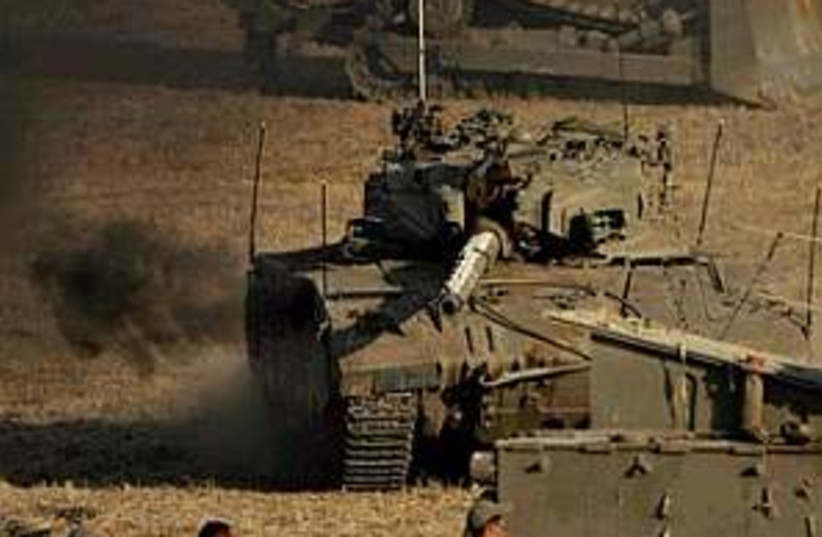 IDF tanks gaza 298.88 (photo credit: AP [file])