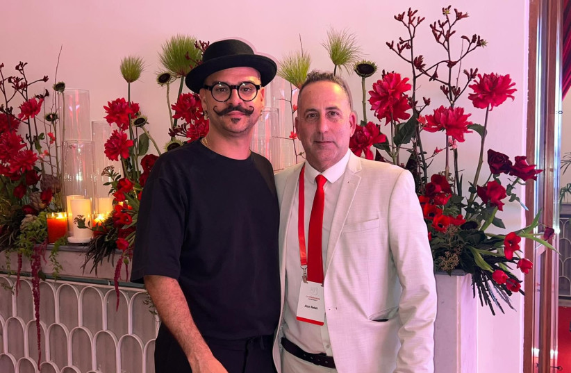 Alon Neta (R), the Commercial Manager for the Air France-KLM group in Israel.