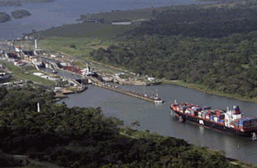 Panama Canal 298 88  ap (photo credit: AP [file])