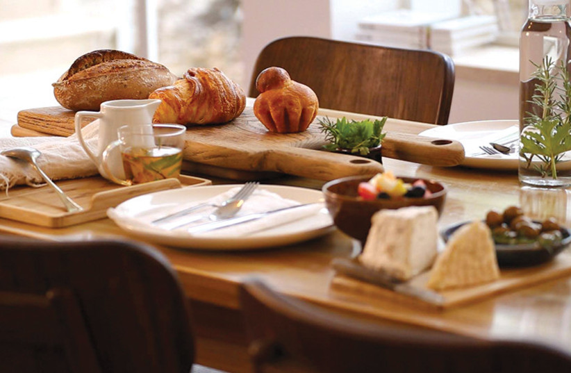 Celebrating local culinary hospitality, the morning dining experience features fresh salads, warm artisan breads, regional cheeses, and eggs, providing guests with a nourishing start before exploring.