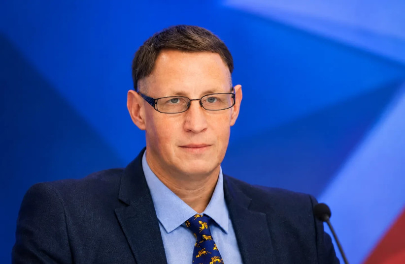 Artem Kirpichenok.