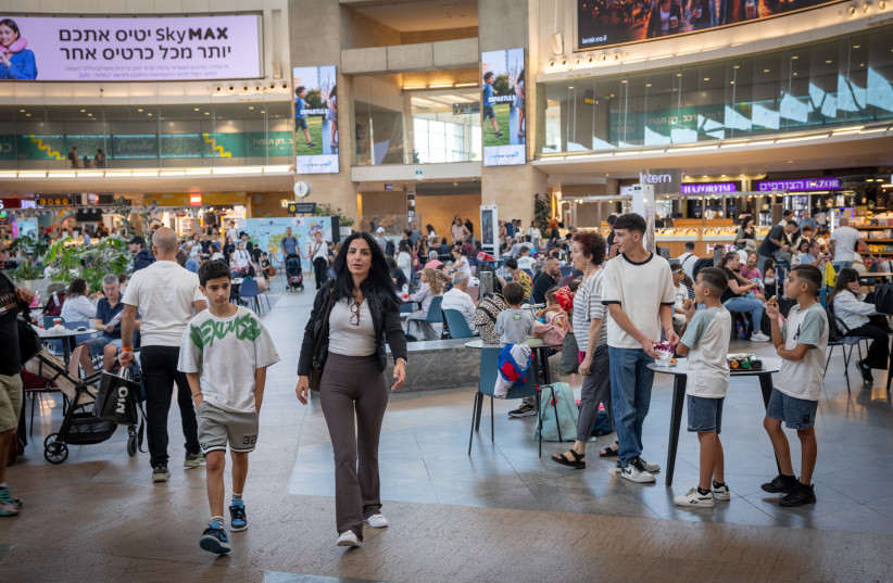 Travellers at Ben Gurion International Airport. AUgust 11, 2026.
