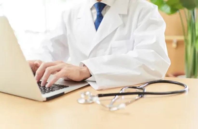 Artificial intelligence does not replace a doctor's advice.