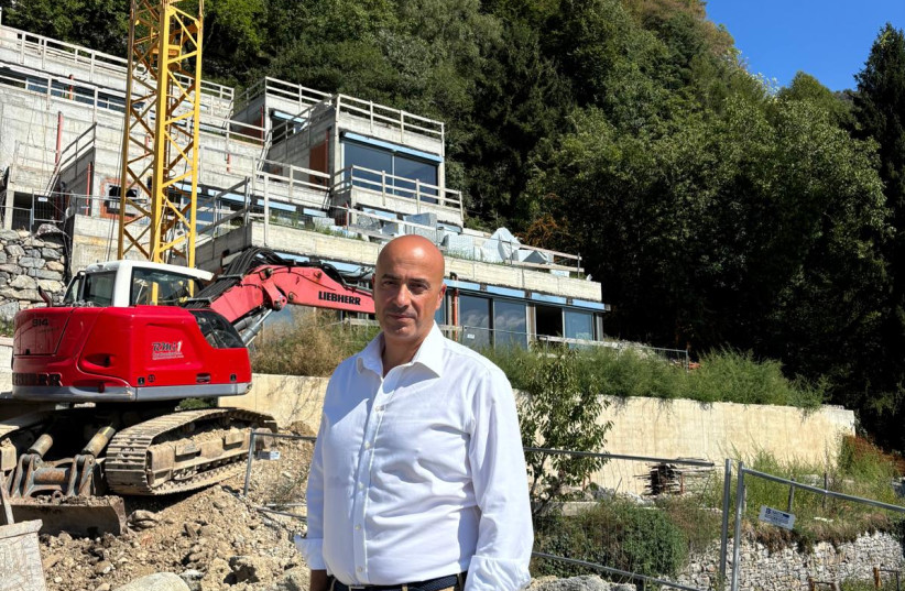 Yehiel Tsuberi at Lake Como.