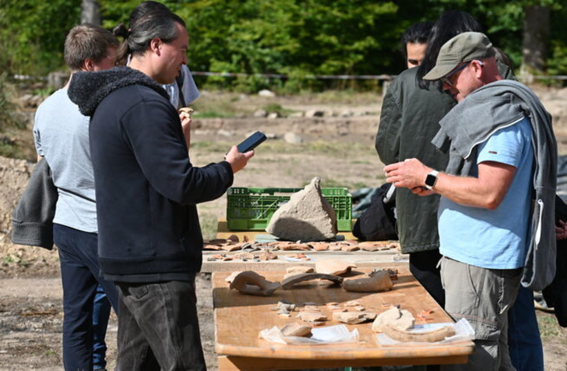 Roman pottery shards found near Kapersburg in Germany, October 9, 2026.