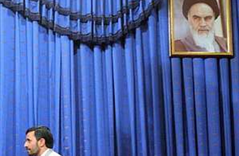 ahmadinejad Khomeini 298 (photo credit: AP)