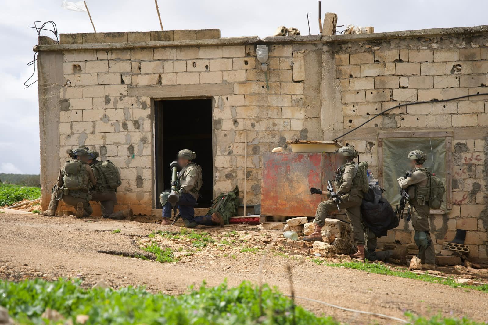 IDF troops operating in southern Lebanon on April 22, 2026. (photo credit: IDF SPOKESPERSON