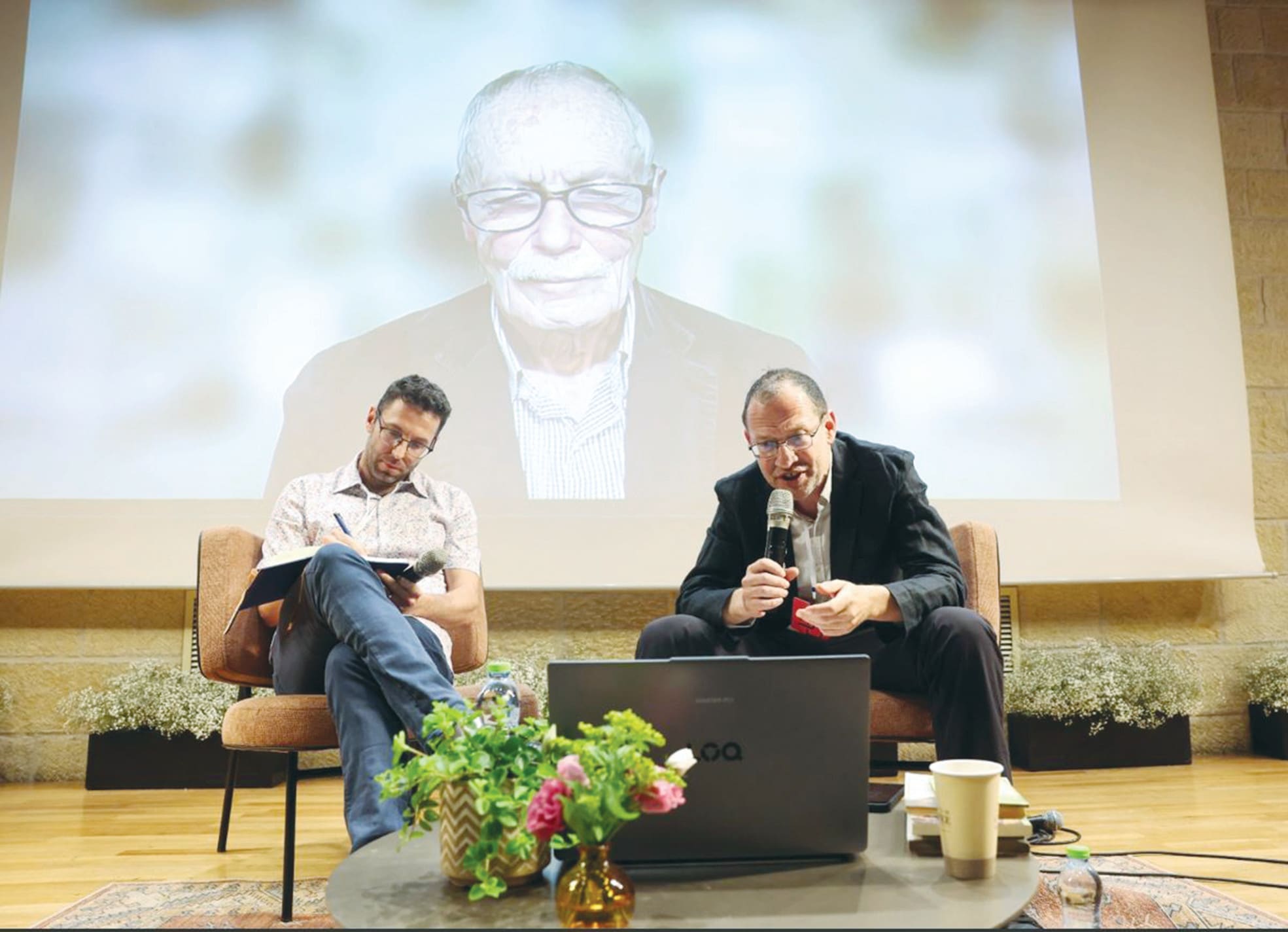 Italian author Erri De Luca: ‘I am prepared to lose everything’ for backing Israel
