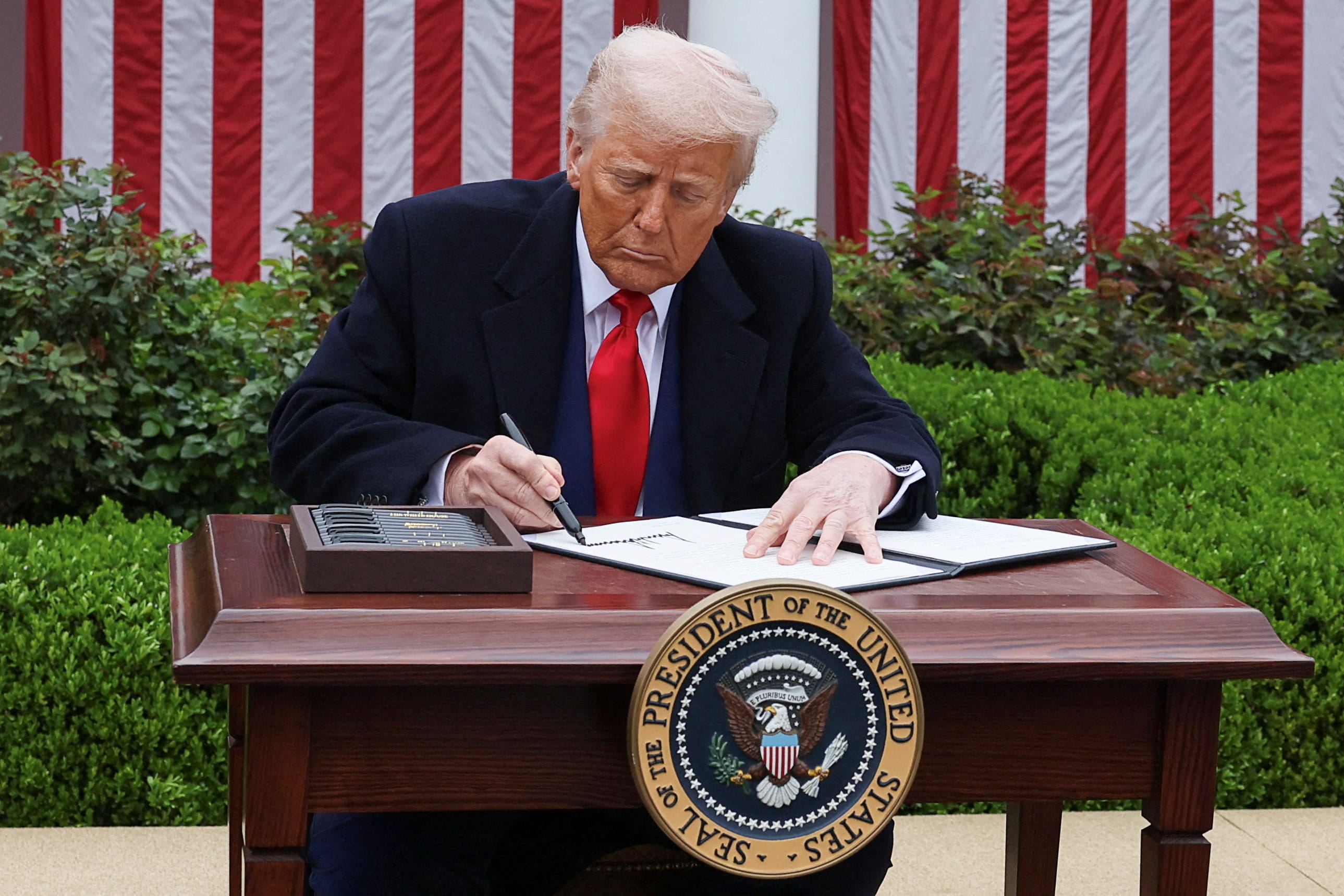 US Supreme Court allows Trump to continue deportation policy after judge labels it unlawful