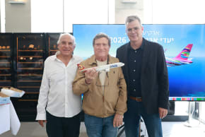 Oz Berlowitz, CEO of Arkia, and Yehoram Gaon  presented its Spring–Summer 2026 flight schedule at a breakfast press event at Pastel Restaurant in Tel Aviv.