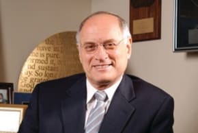 Malcolm Hoelein