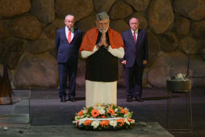 Prime Minister Benjamin Netanyahu visited Yad Vashem with Indian Prime Minister Narendra Modi on February 25, 2026.