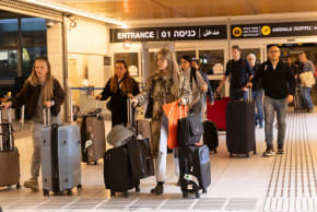 ISRAELIS RETURN in the first El Al flight to Israel since the beginning of Operation Roaring Lion, March 5, 2026.