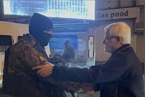 Vice President Mohammad Reza Aref visited several checkpoints to boost the morale of Basij and IRGC forces.