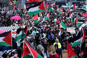THOUSANDS OF pro-Palestine protesters march through the Auckland CBD on September 13, 2025 in Auckland, New Zealand.