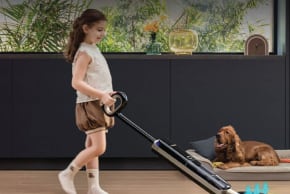 Yoniev wet vacuum cleaner.