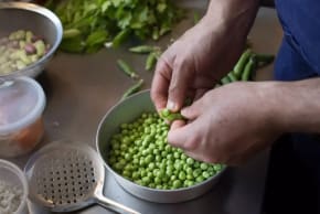 Peas are one of the vegetables richest in protein