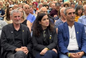AVI DABUSH (left) sits alongside Democrats Party leader Yair Golan and MK Naama Lazimi  (Democrats). (photo credit: Office of Avi Dabush)