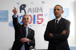 Former US president Barack Obama and Chicago Mayor Rahm Emanuel visit a campaign office in Chicago February 19, 2015. Obama appeared side-by-side on Thursday with then-Chicago mayor Rahm Emanuel, his former chief of staff.