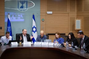 Knesset Constitution, Law, and Justice Committee meeting on advancing the legislation on May 13, 2026.
