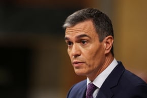 El presidente del Gobierno español, Pedro Sánchez, interviene durante una sesión plenaria del Congreso de los Diputados, en Madrid, España, el 22 de mayo de 2024.