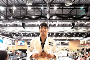 YOAV MANOR kept his composure in Abu Dhabi and came away with a bronze medal for Israel, while also dealing with abuse from other competitors.