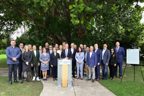  inaugural event of the Jewish Mayors and Municipal Leaders Association (JMMLA), held at the Miami Beach Botanical Garden. 