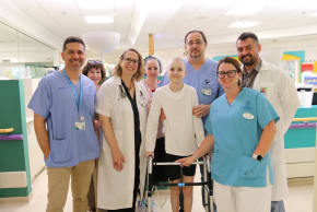 The medical teams from Clalit Schneider and Clalit Beilinson, together with Mark.