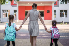 When two, five, or ten shekels accumulate on each item, a family’s annual lunchbox bill looks completely different.