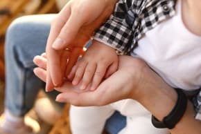 Choosing the right mommy makeover surgeon in Turkey starts with experience, safety and personalized planning.