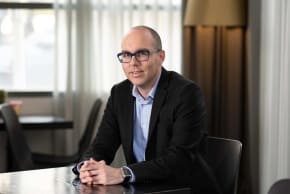 Assaf Peleg, attorney specializing in civil and commercial law.