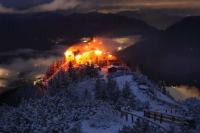 (Screenshot) Eagle's Nest, a Nazi-era chalet in southeastern Germany, was mostly destroyed in a major fire. October 23, 2026