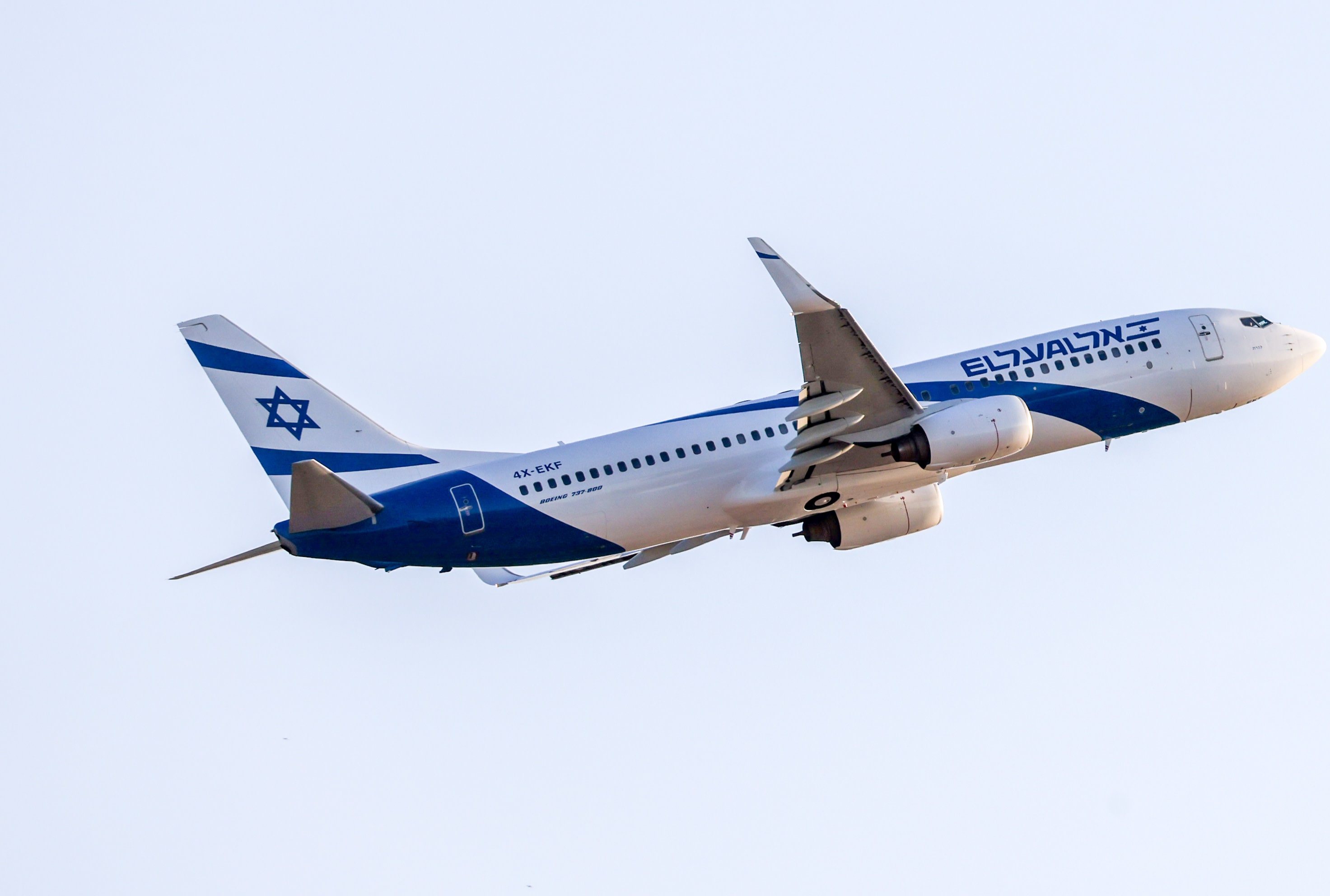 An El Al Boeing 737 takes off from Ben-Gurion Airport, March 5, 2026. (photo credit: YOSSI ALONI/FLASH90)