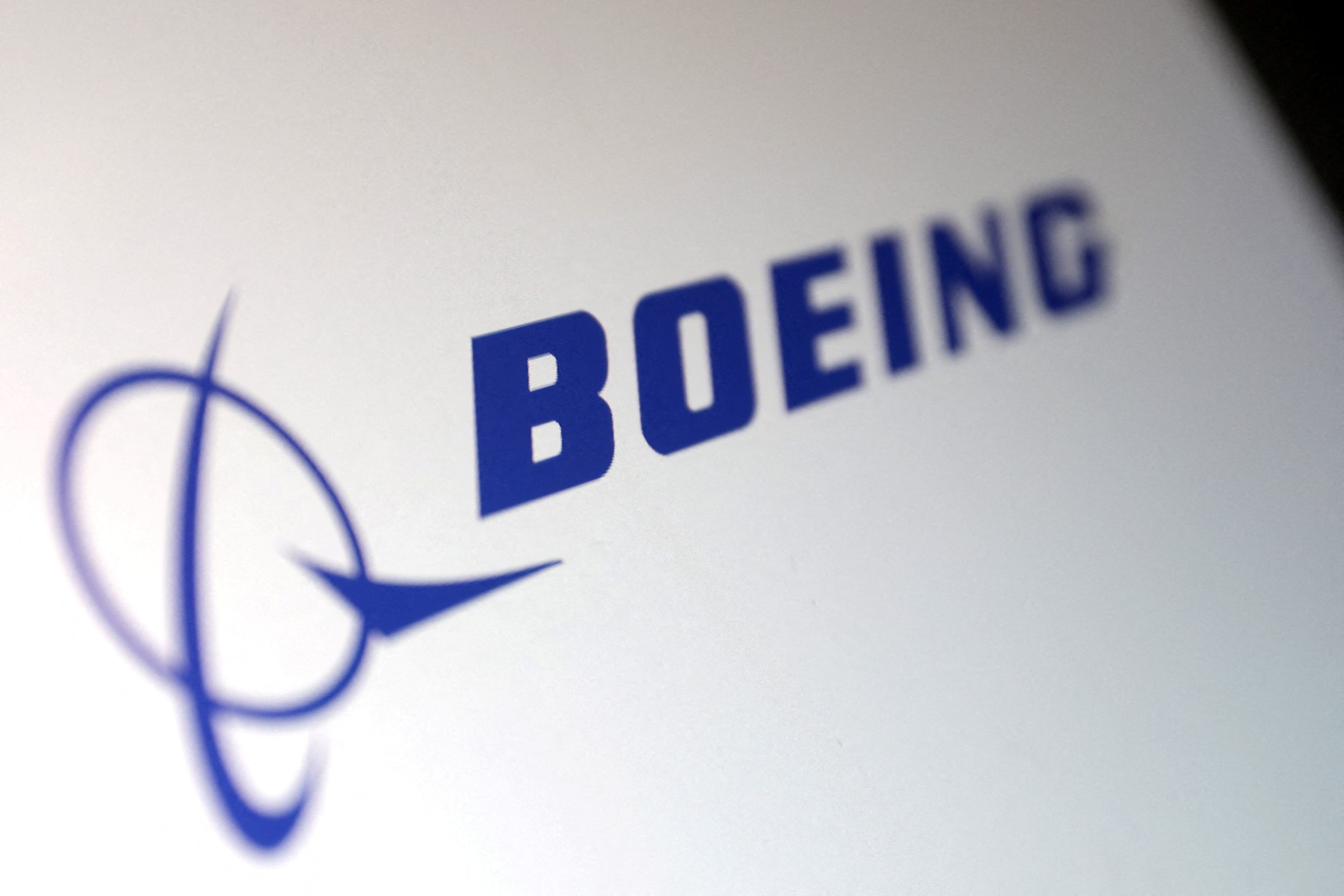 Boeing absorbs another $280m. hit on delayed Air Force One program