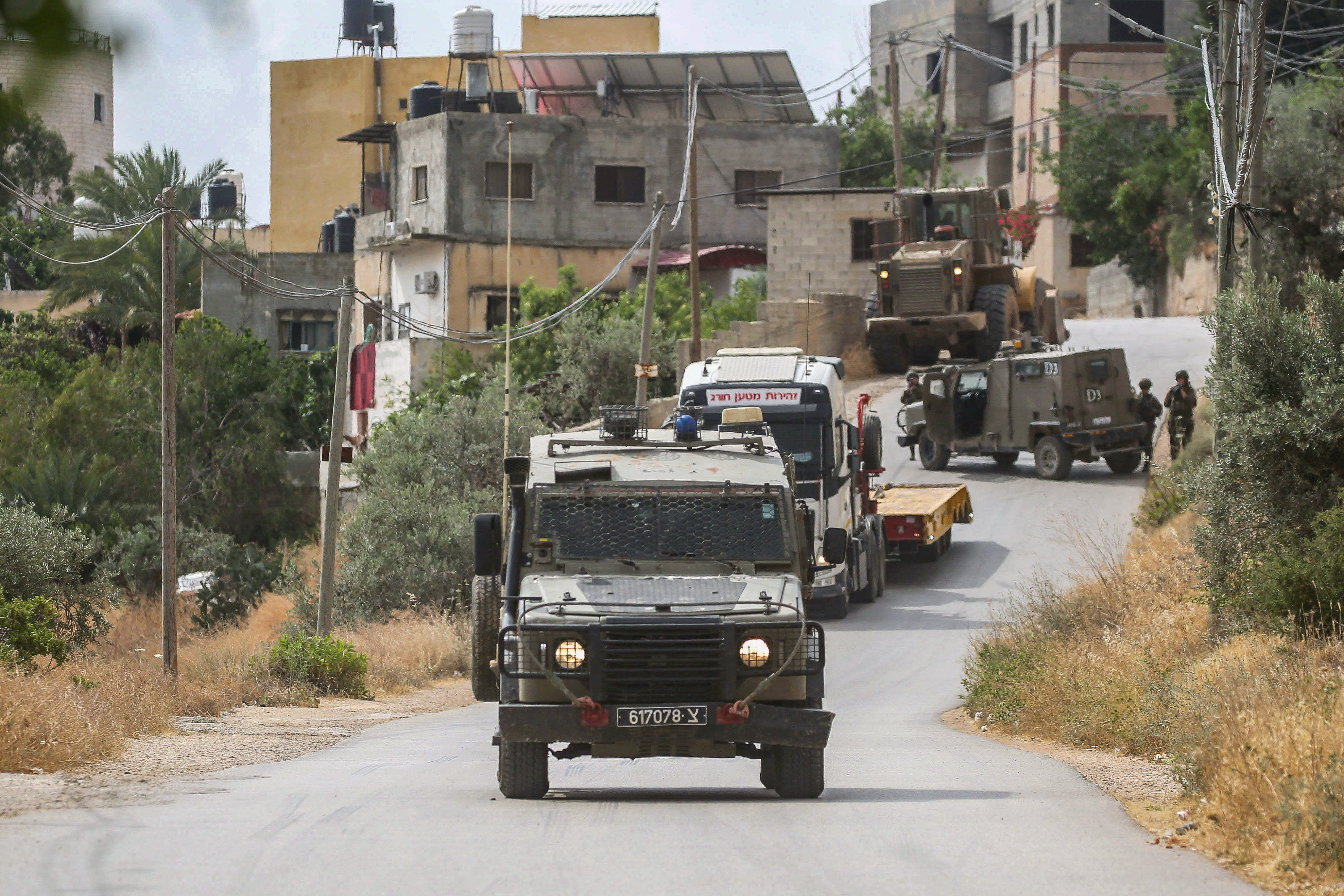 IDF soldiers, equipment, used without authorization for private company VIP customer tour - report