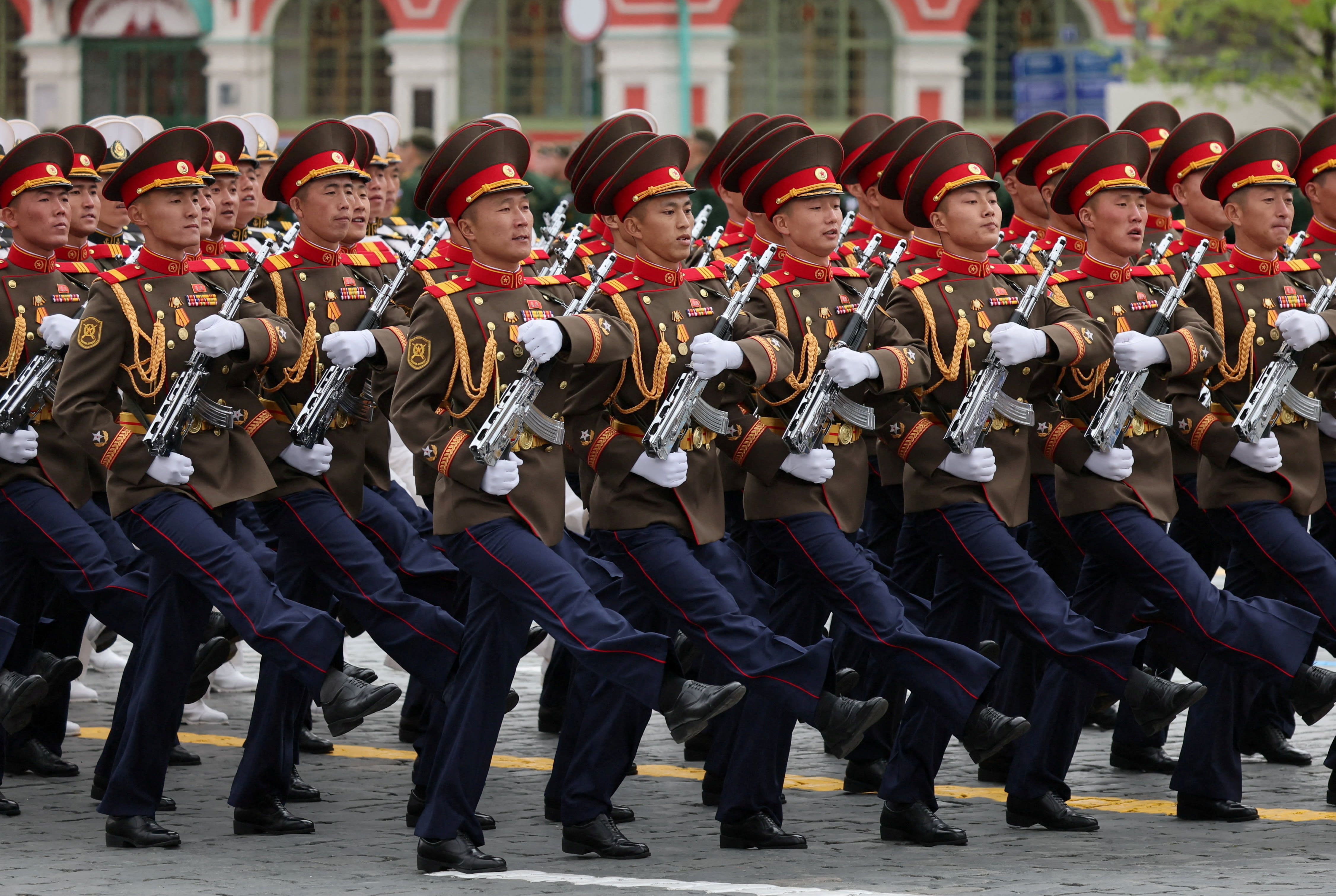 At least 50,000 North Korean troops headed to Russia, Zelensky says