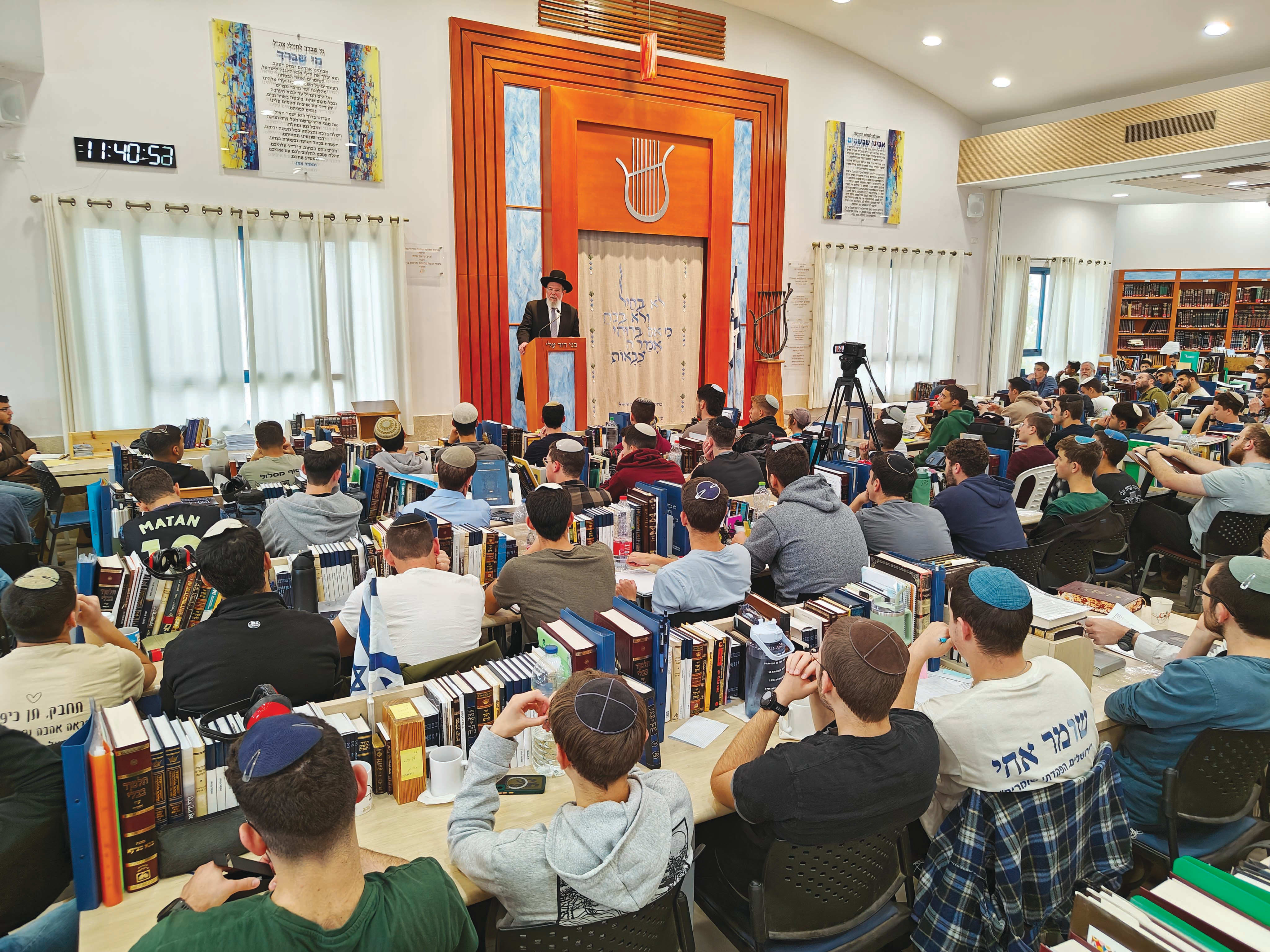  Ashkenazi Chief Rabbi Kalman Ber visits the Bnei David study hall, where Jewish philosophy is also taught. (photo credit: Courtesy Bnei David)